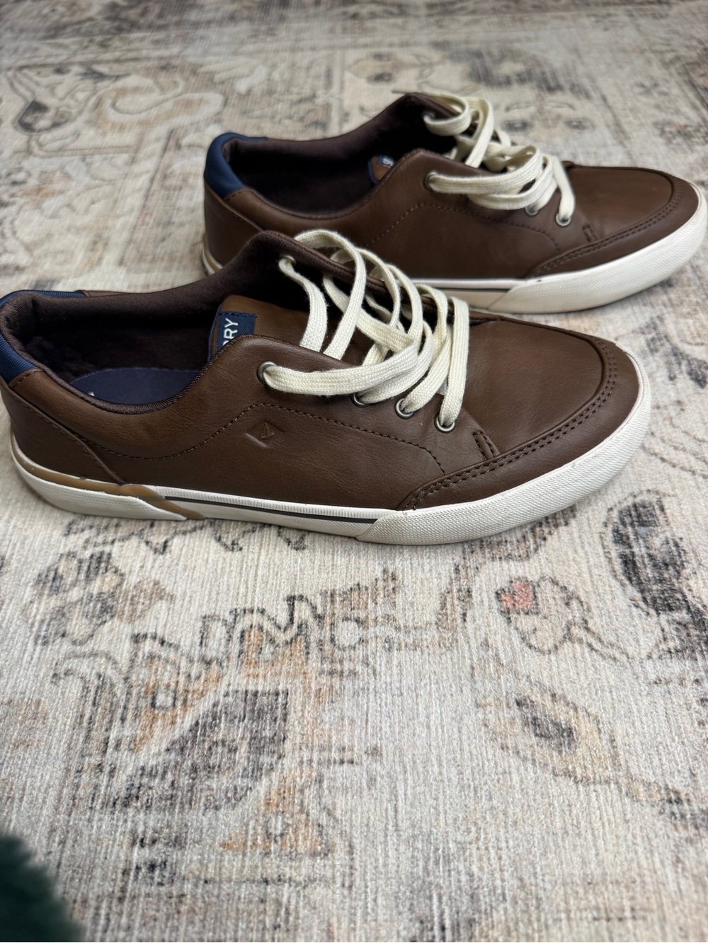 Sperry Brown Leather Boat Sneakers with Cream Laces - Picture 4 of 8